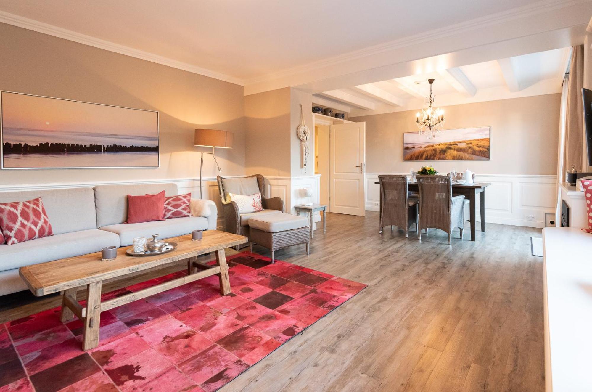 Haus Soenhues, Whg 1 *